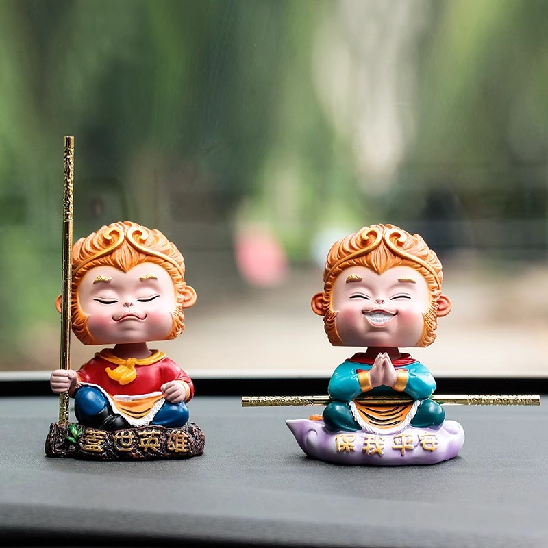 国潮西游黑神话悟空齐天大圣摇头汽车摆件可爱卡通桌面创意装饰品