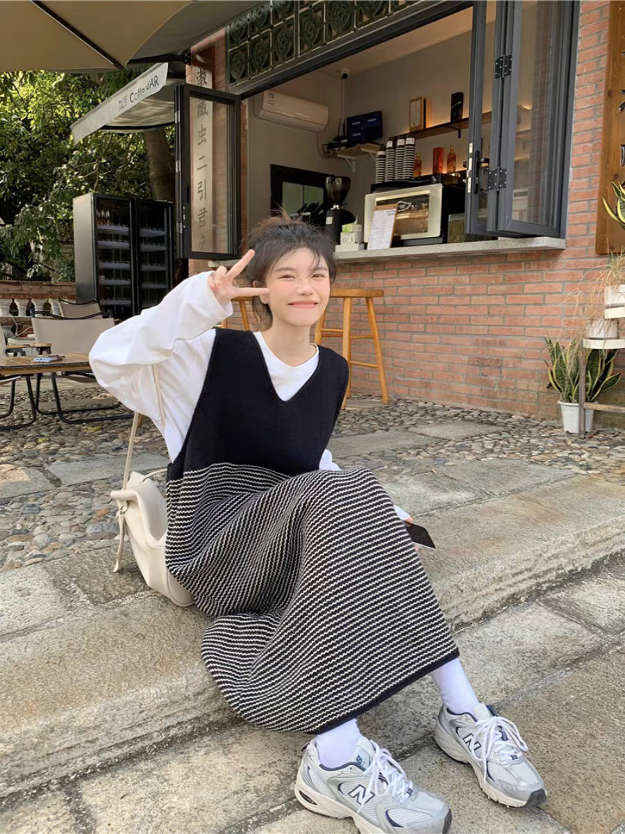 福利特价条纹针织吊带裙