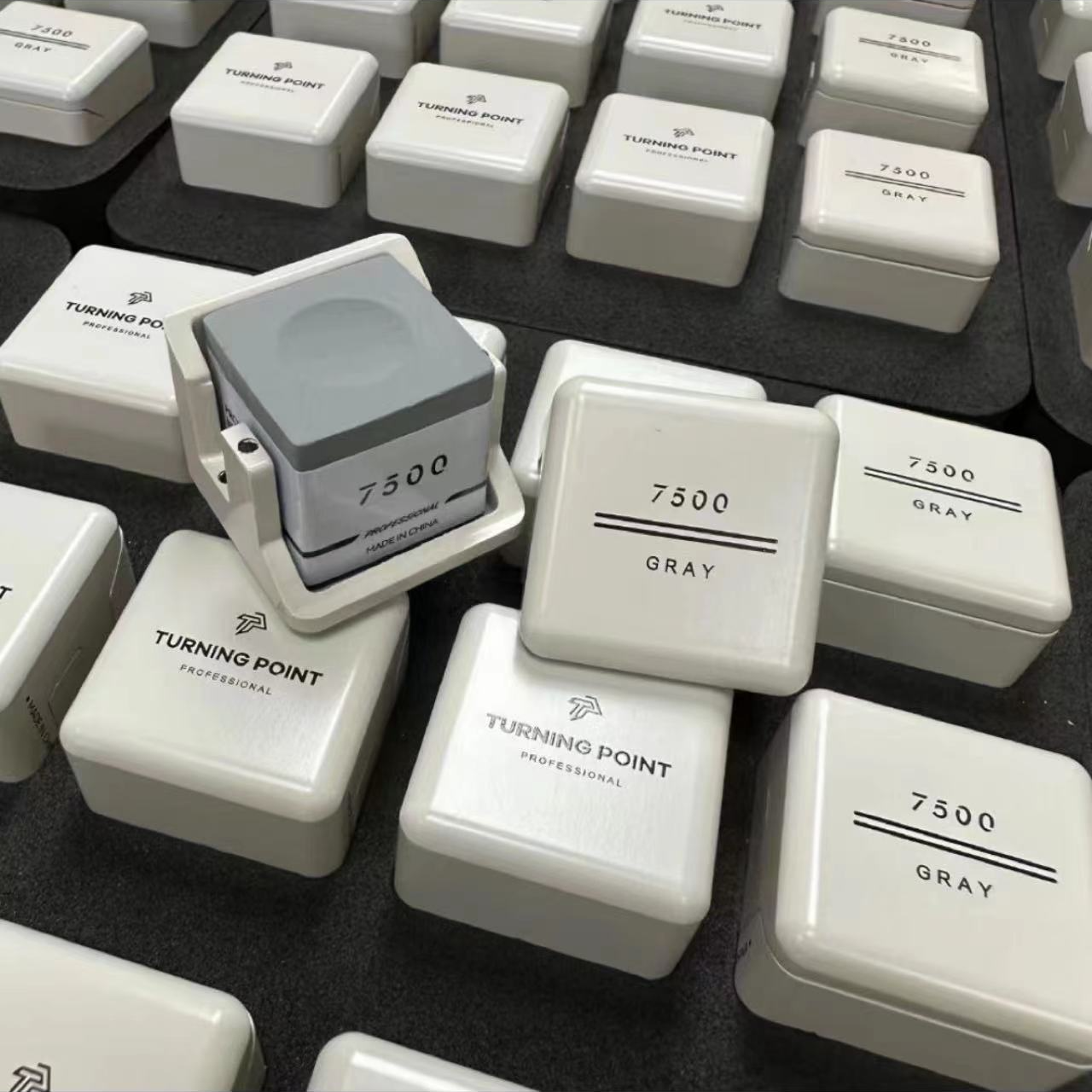 TP旗舰新品7500巧克粉灰色巧克粉大头杆小头杆tp巧粉质细腻单颗装