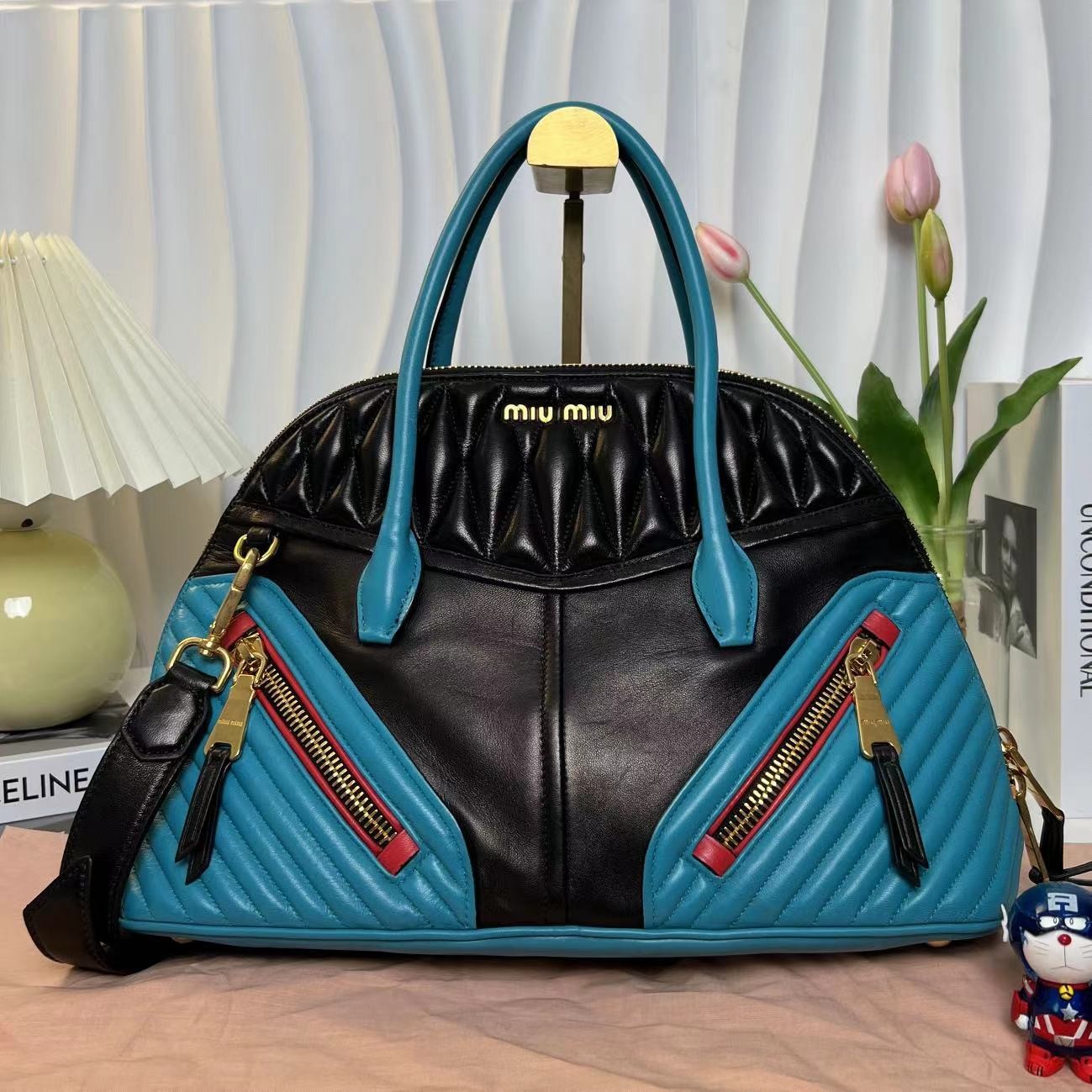 95新 MIU MIU/缪缪 多多奢品/缪缪贝壳单肩斜跨包/95新