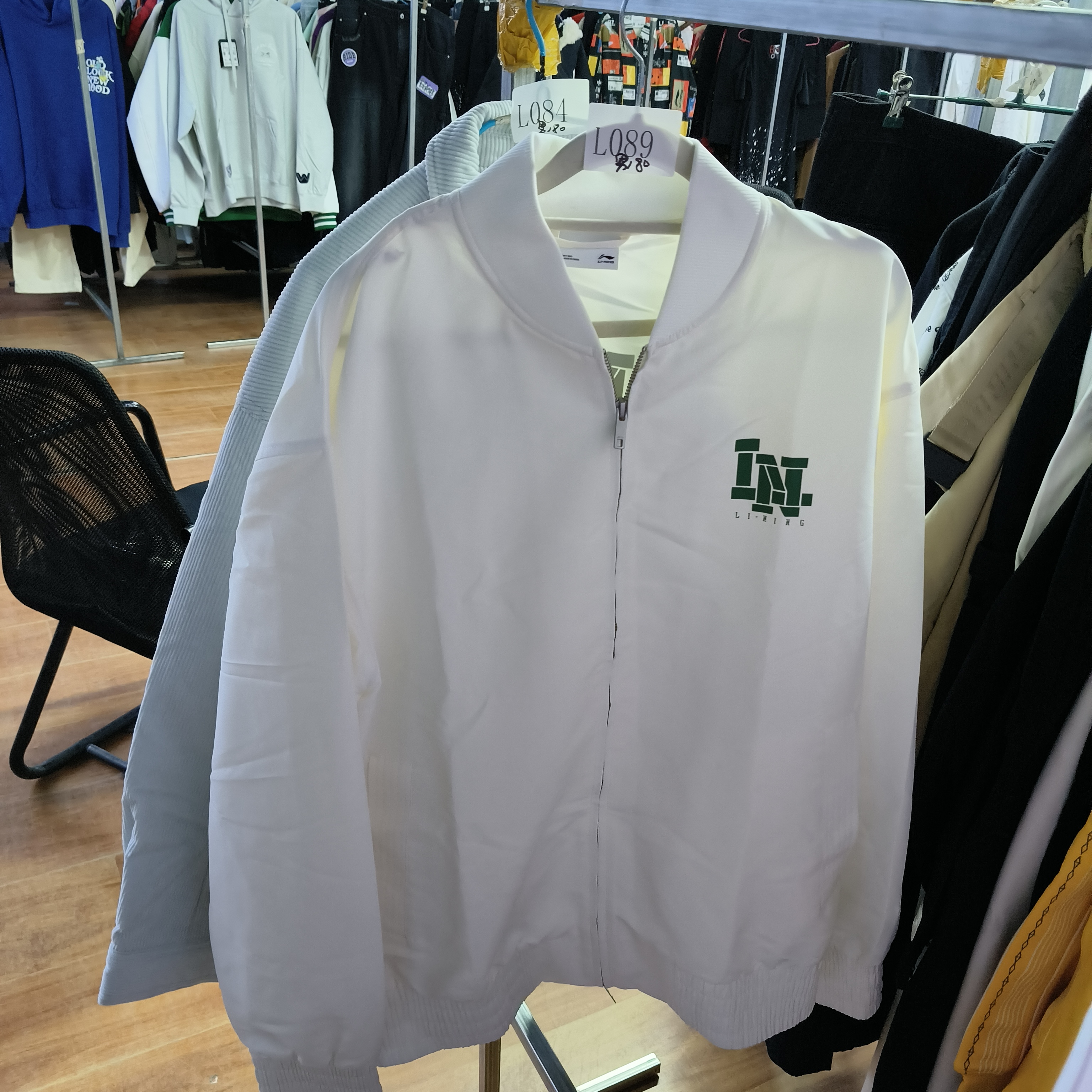 李宁服装L-运动服-L089