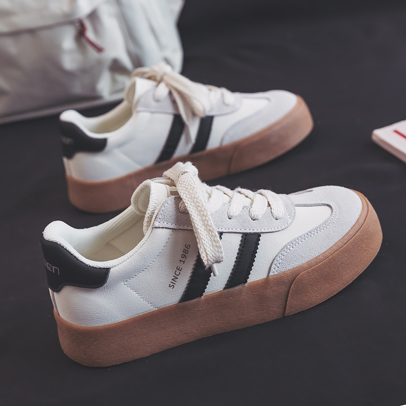 人本德训鞋女2025秋季厚底小白鞋透气百搭女鞋复古爆款运动板鞋子