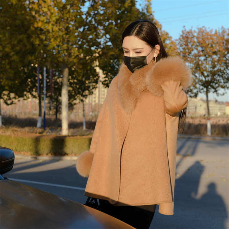 水波纹双面羊毛大衣女秋冬短款小个子斗篷外套毛呢子娃娃领显瘦