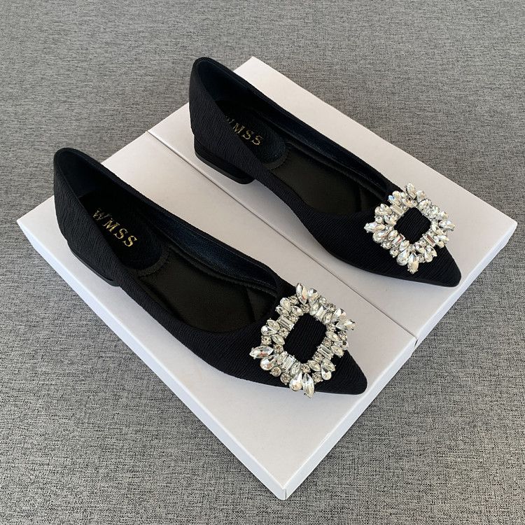 小香风鞋子粗跟高跟鞋2025水钻方扣百搭浅口黑色平底鞋女单鞋