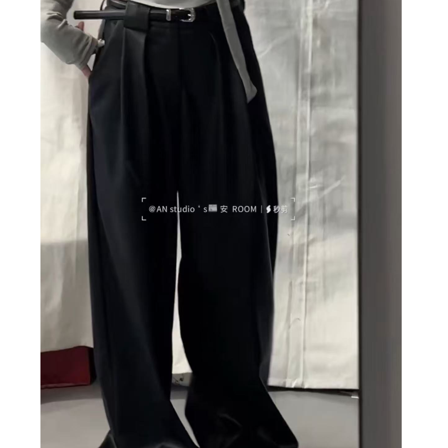 超了百搭神裤黑色直筒高腰高腰气质
