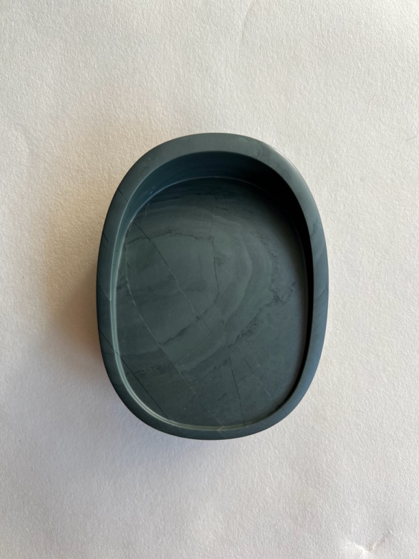 水泉老坑小素砚砚台规格：10.6/8/2.6cm