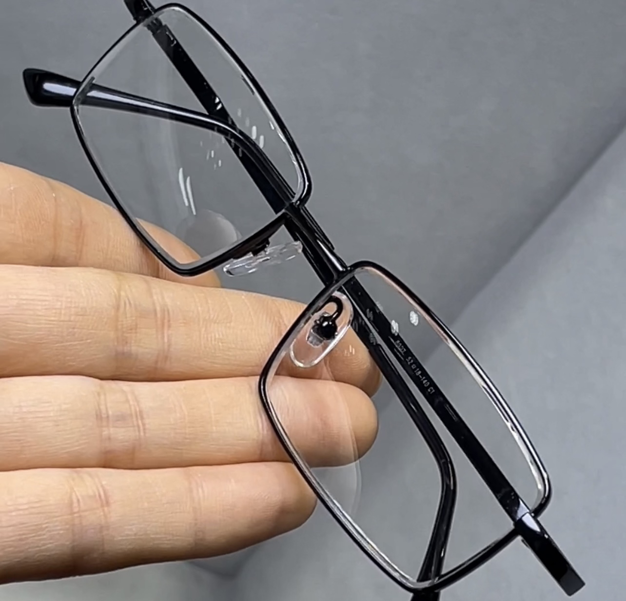 【正品保障】痞帅时尚百搭平光高档天然白水晶护目镜