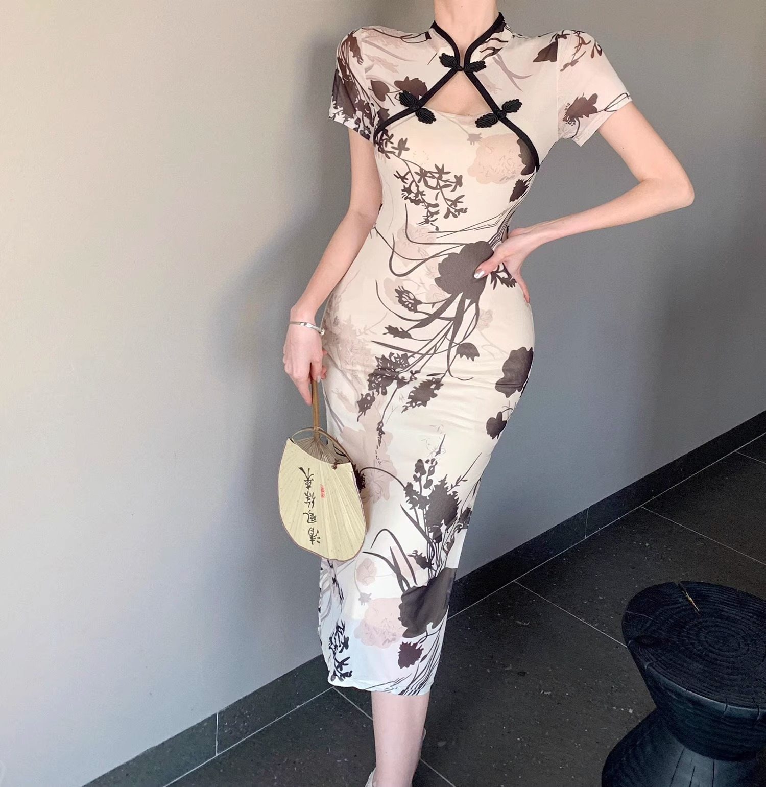 【柠西粉丝专属】时尚百搭潮流复古简约连衣裙直播间扣号专属链接