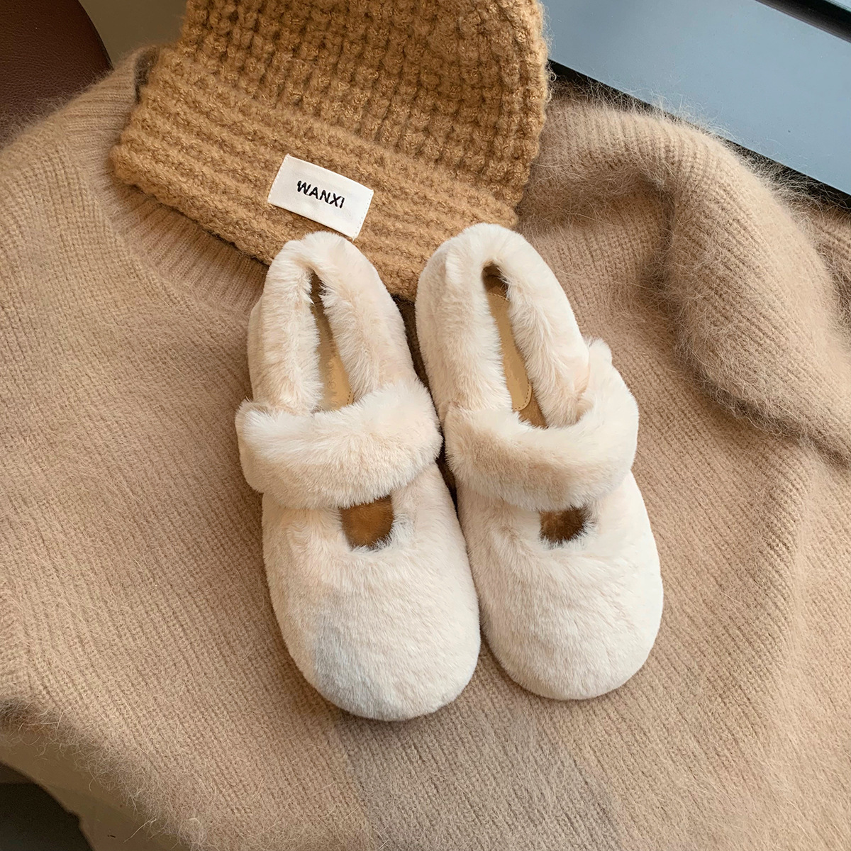 葡萄妈studiolee 可爱加绒保暖毛毛鞋一字带圆头豆豆单鞋女秋冬季