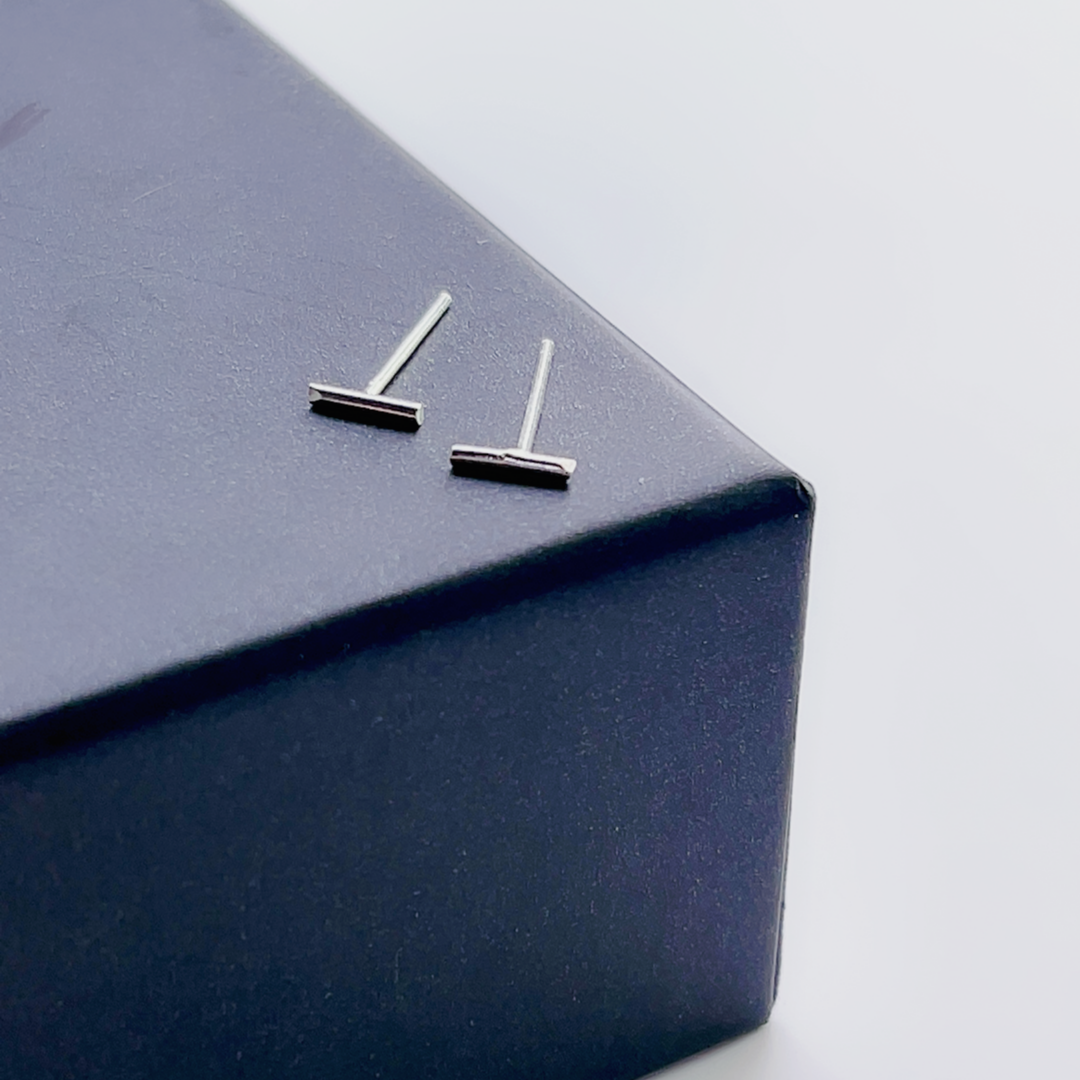 足银耳饰 字母T字型耳钉百搭精致小巧气质养耳洞迷你礼物经典简约