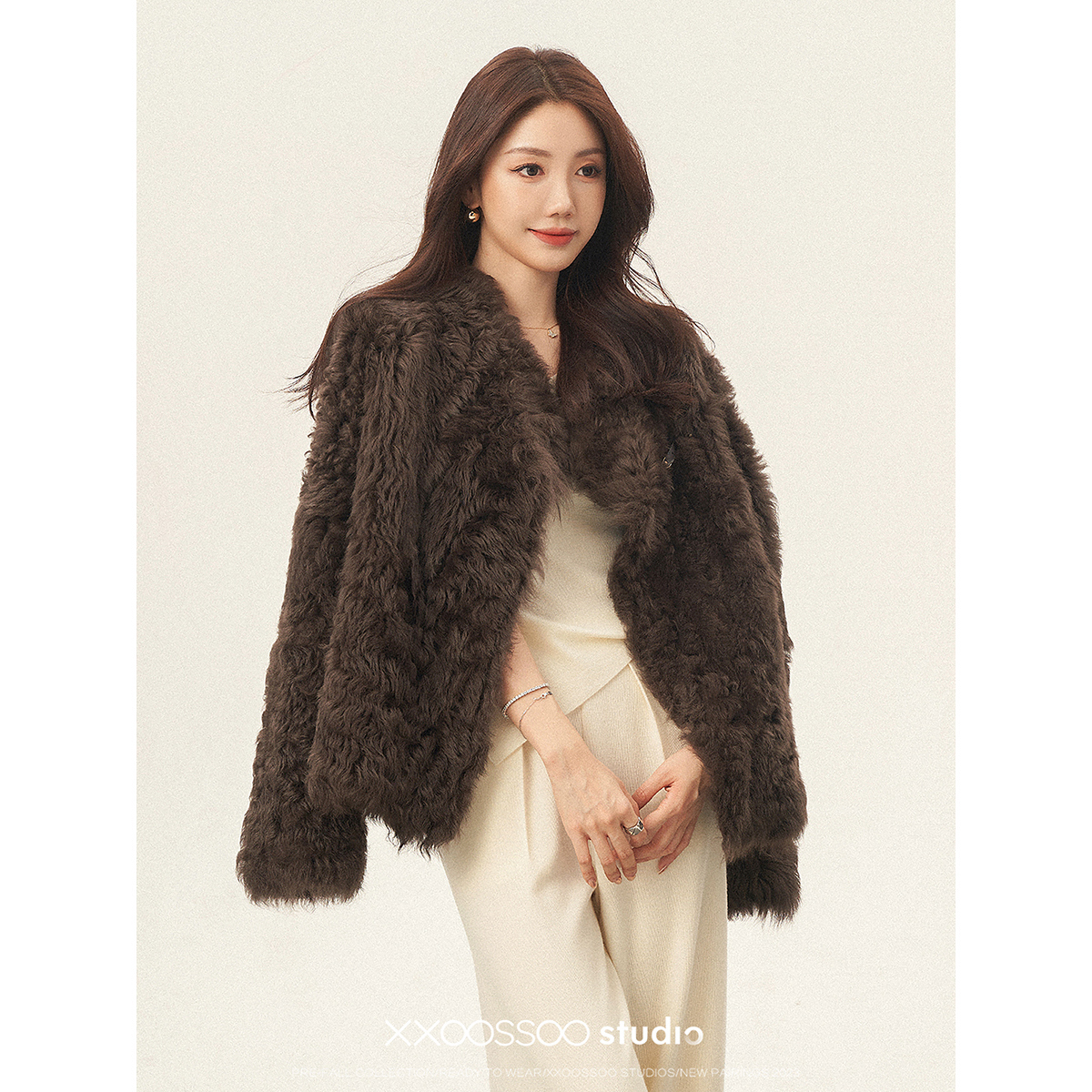 xxoossoo 松露香颂 西班牙托斯卡纳皮毛一体外套 半卷毛大衣