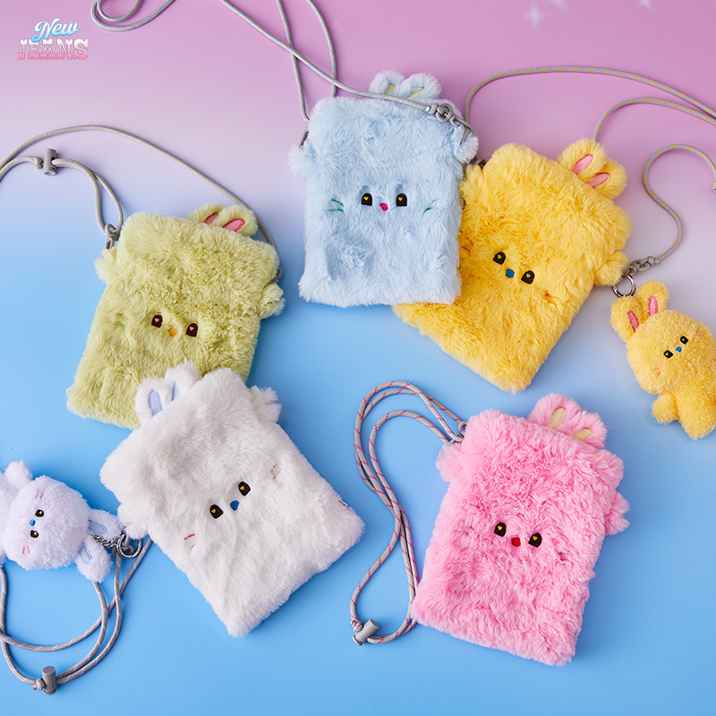 LINE FRIENDS NEWJEANS  bunini 迷你斜挎包单肩包毛绒女生
