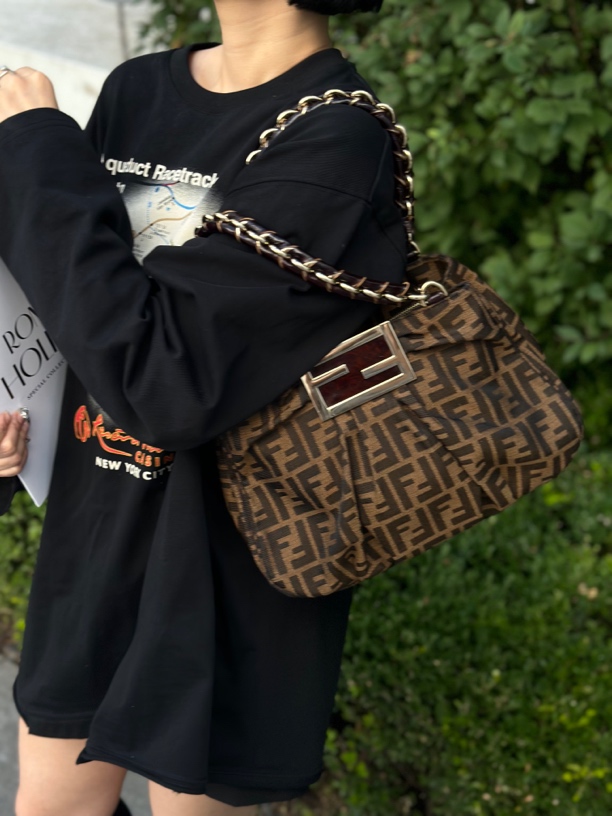 95新 FENDI/芬迪 阿白奢品/芬迪 中古老花腋下包