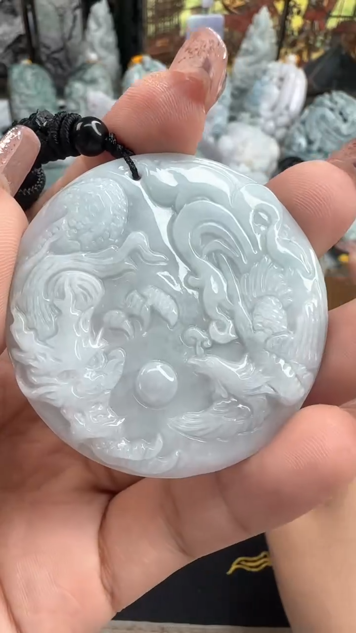 【闪购商品】翡翠颈饰未镶嵌龙凤