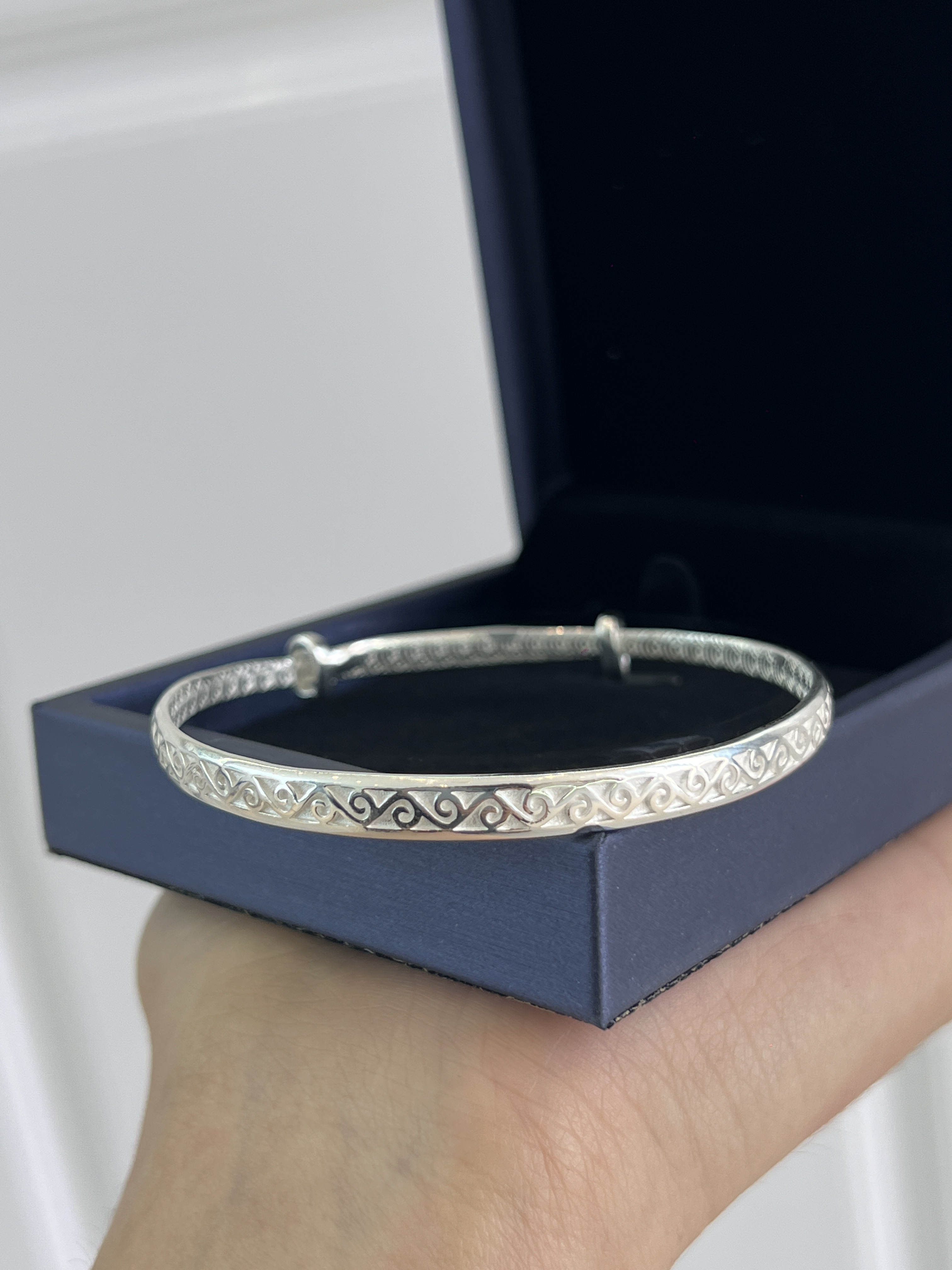 足银手镯 s999纯银手镯，可调最大圈号72 偏软