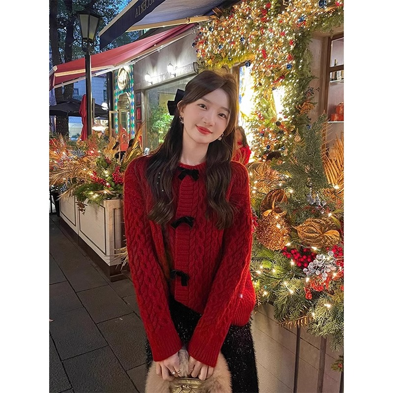 本命年红色蝴蝶结麻花毛衣外套女秋冬季慵懒宽松新年外穿针织开衫