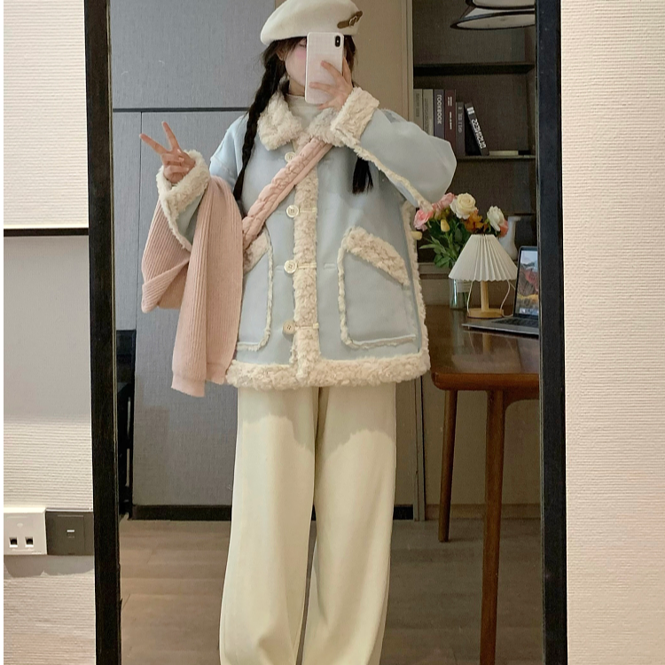 2025秋冬新品两穿时尚设计麂皮奶蓝色皮毛一体加厚保暖外套女