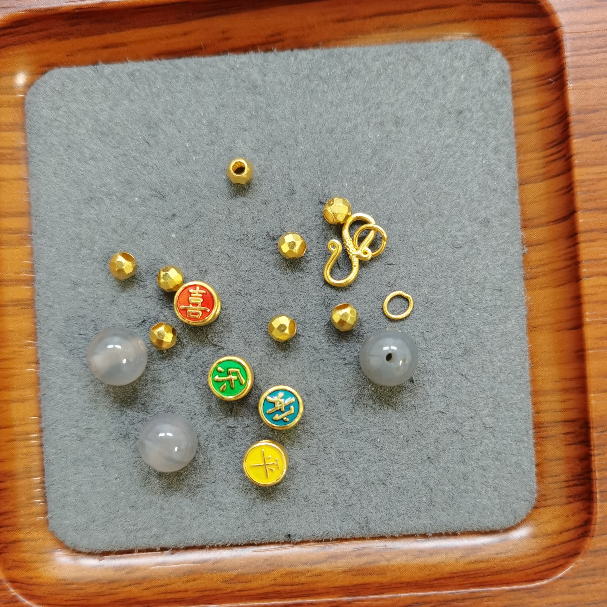 足金玛 瑙首饰3.18