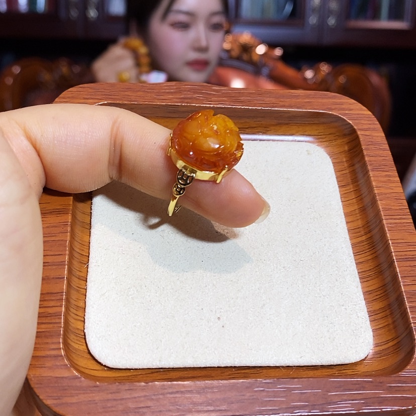 【闪购商品】蜜蜡裸石银S925镀金镶嵌晓*