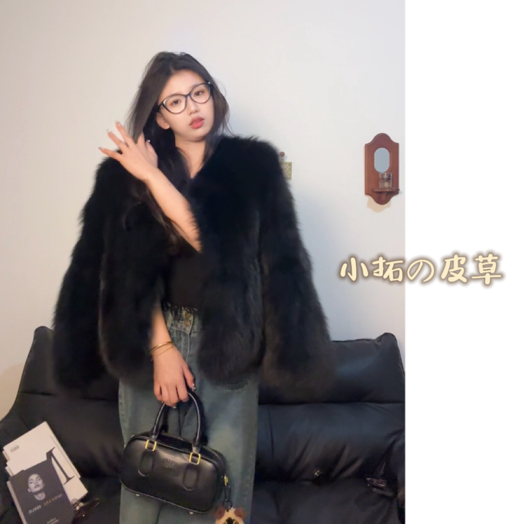 外套女短款冬季年轻V领款修身显瘦外套