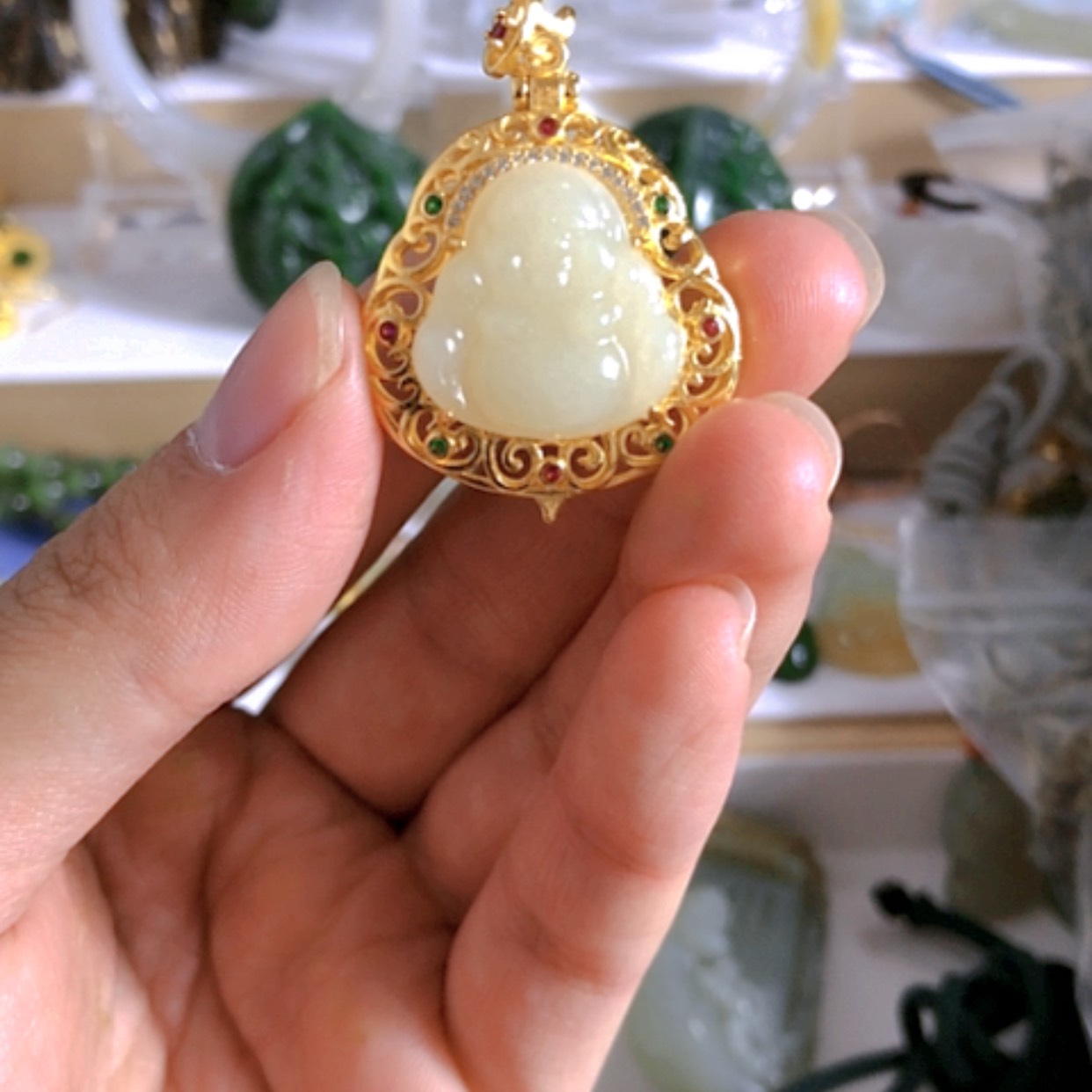 【闪购商品】和田玉颈饰未镶嵌鑫*?