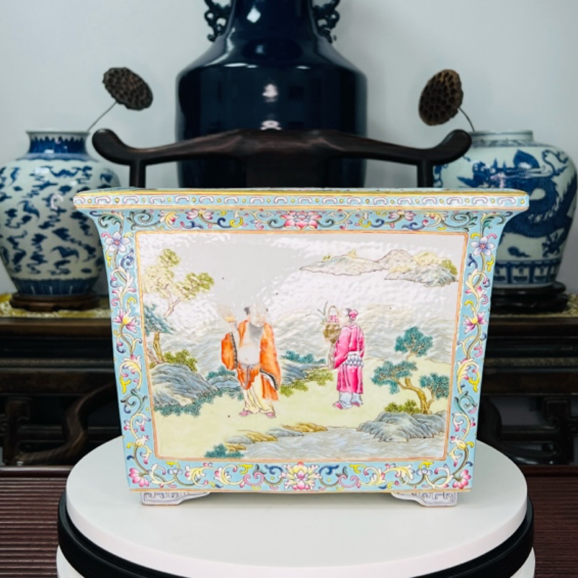 南京瑞信堂【粉彩八仙祝寿四方倭角花盆】