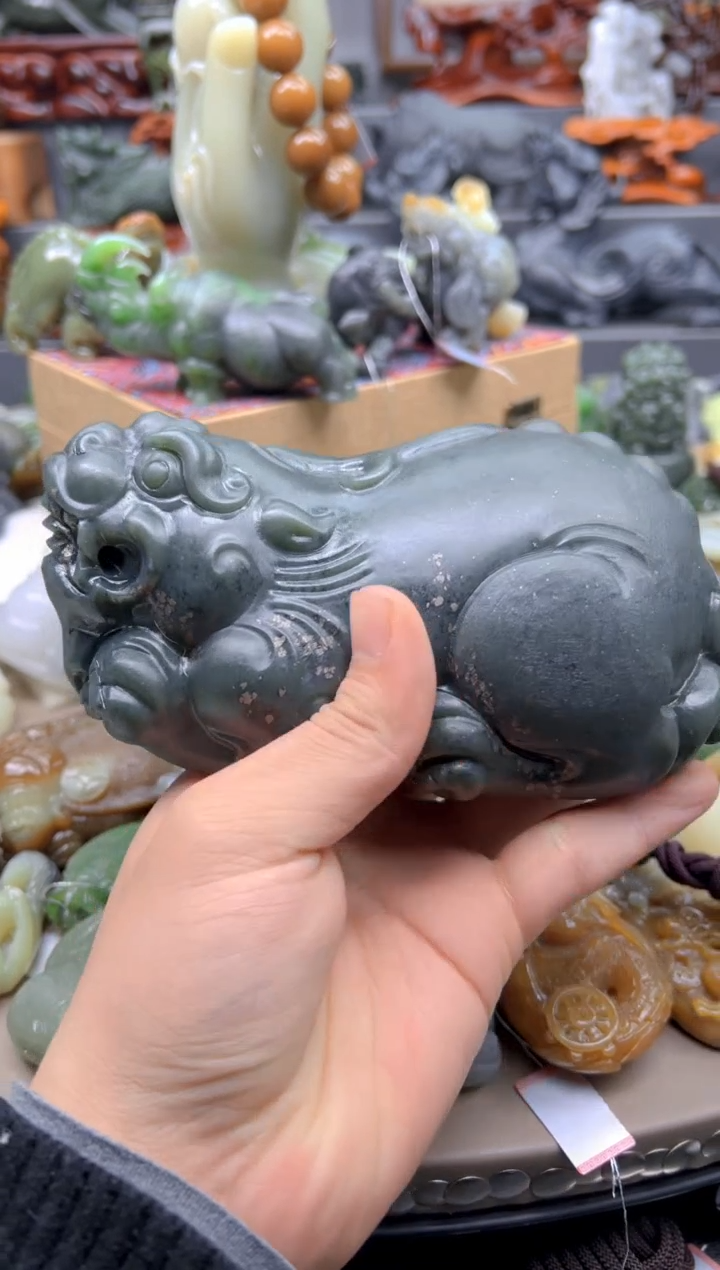 【闪购商品】和田玉颈饰未镶嵌摆件