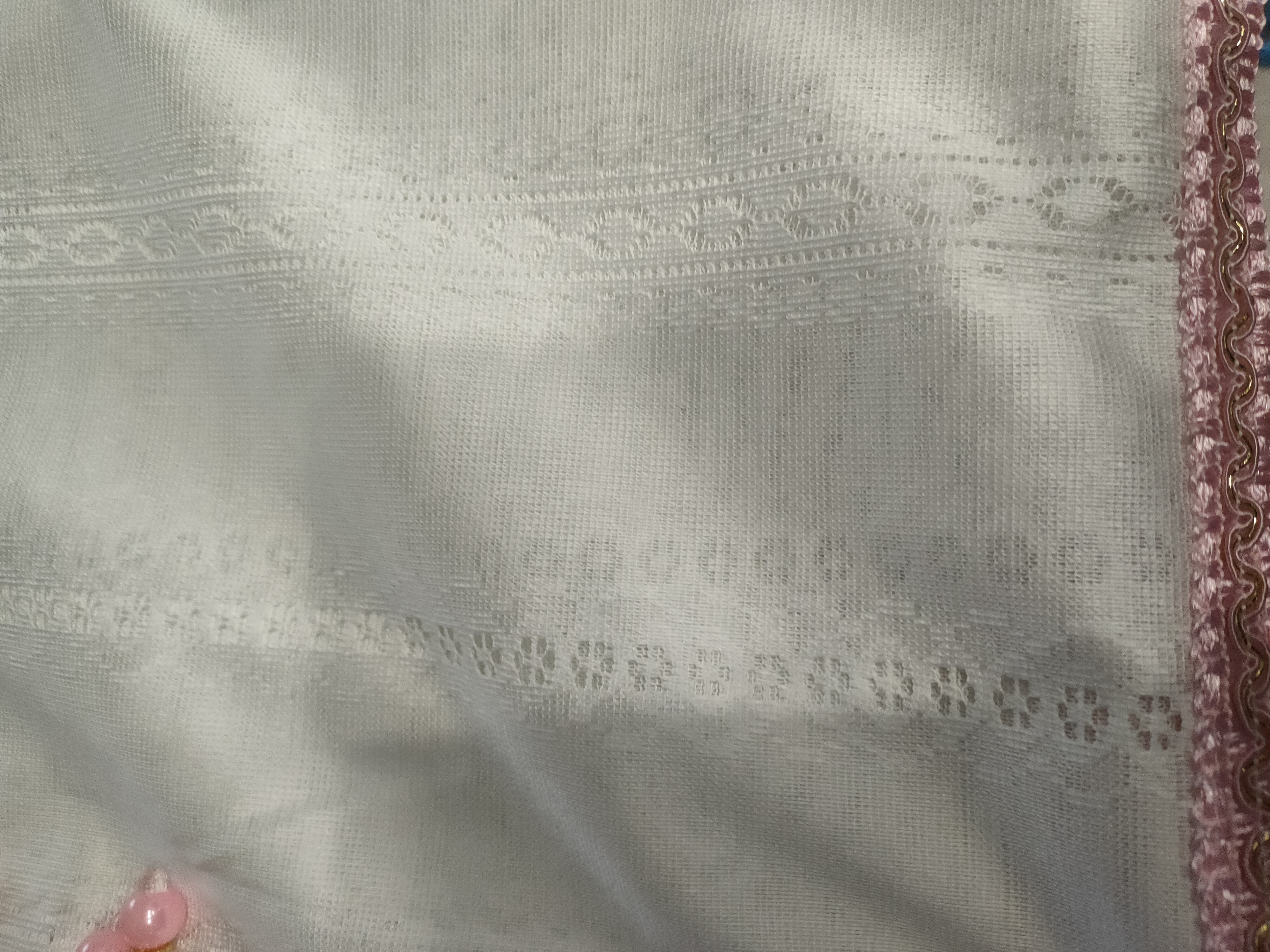 2718白色蕾丝桌布95*136（有3-5厘米误差）