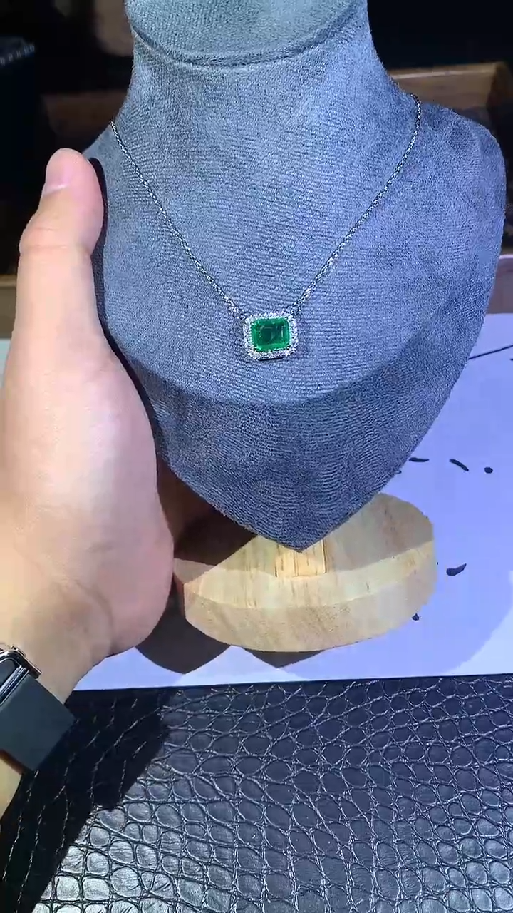 【闪购商品】祖母绿项链未镶嵌064