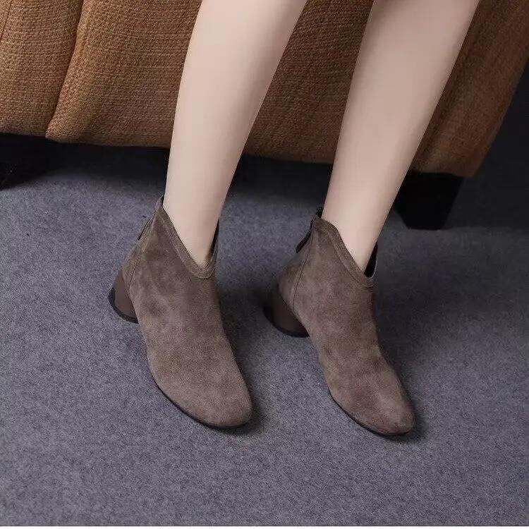 小短靴磨砂皮绒面女软皮秋冬单靴粗跟低跟百搭裸靴软底瘦瘦靴女靴