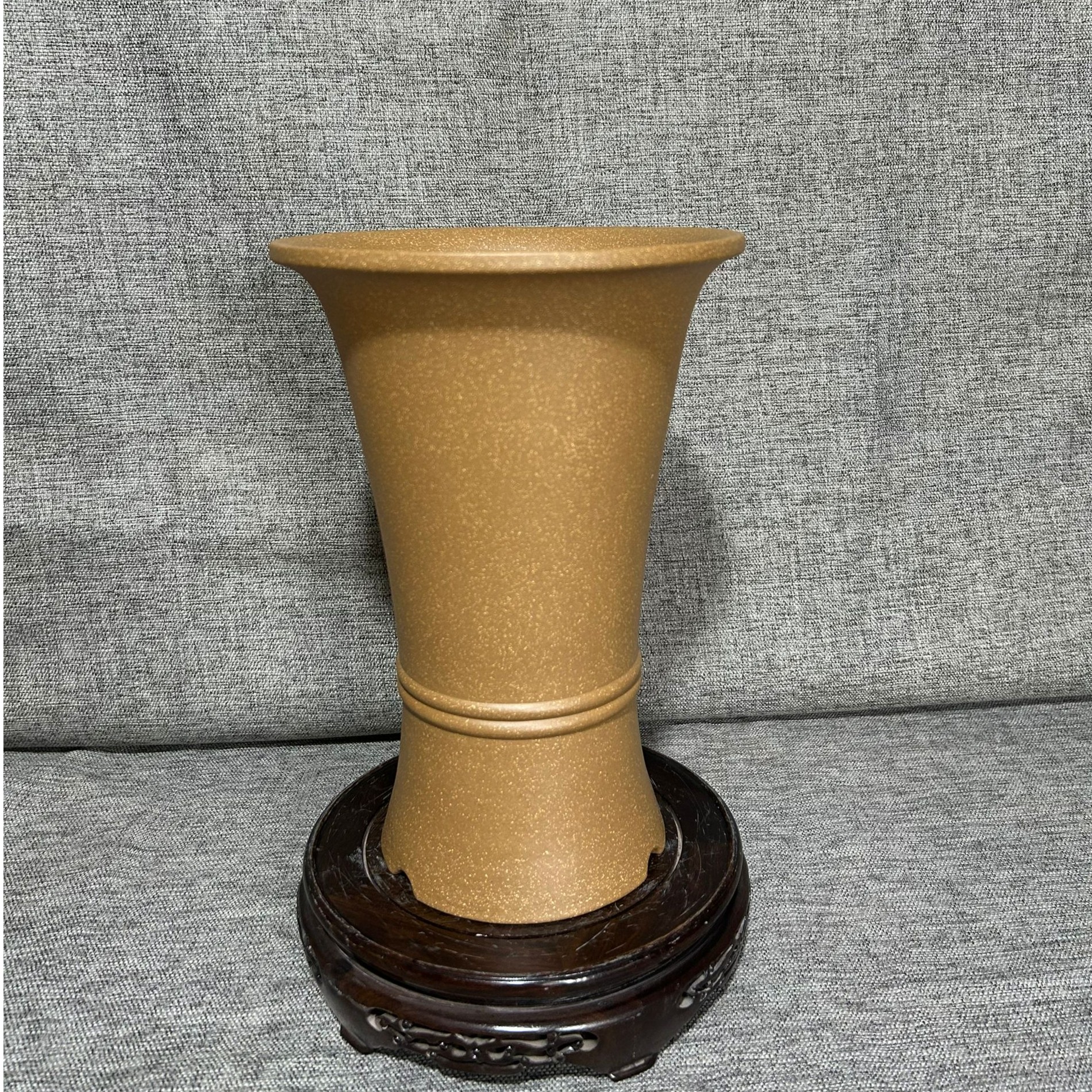 当代 宜兴紫砂花盆 蕙兰建兰墨兰莲瓣寒兰 鱼尾兰花盆