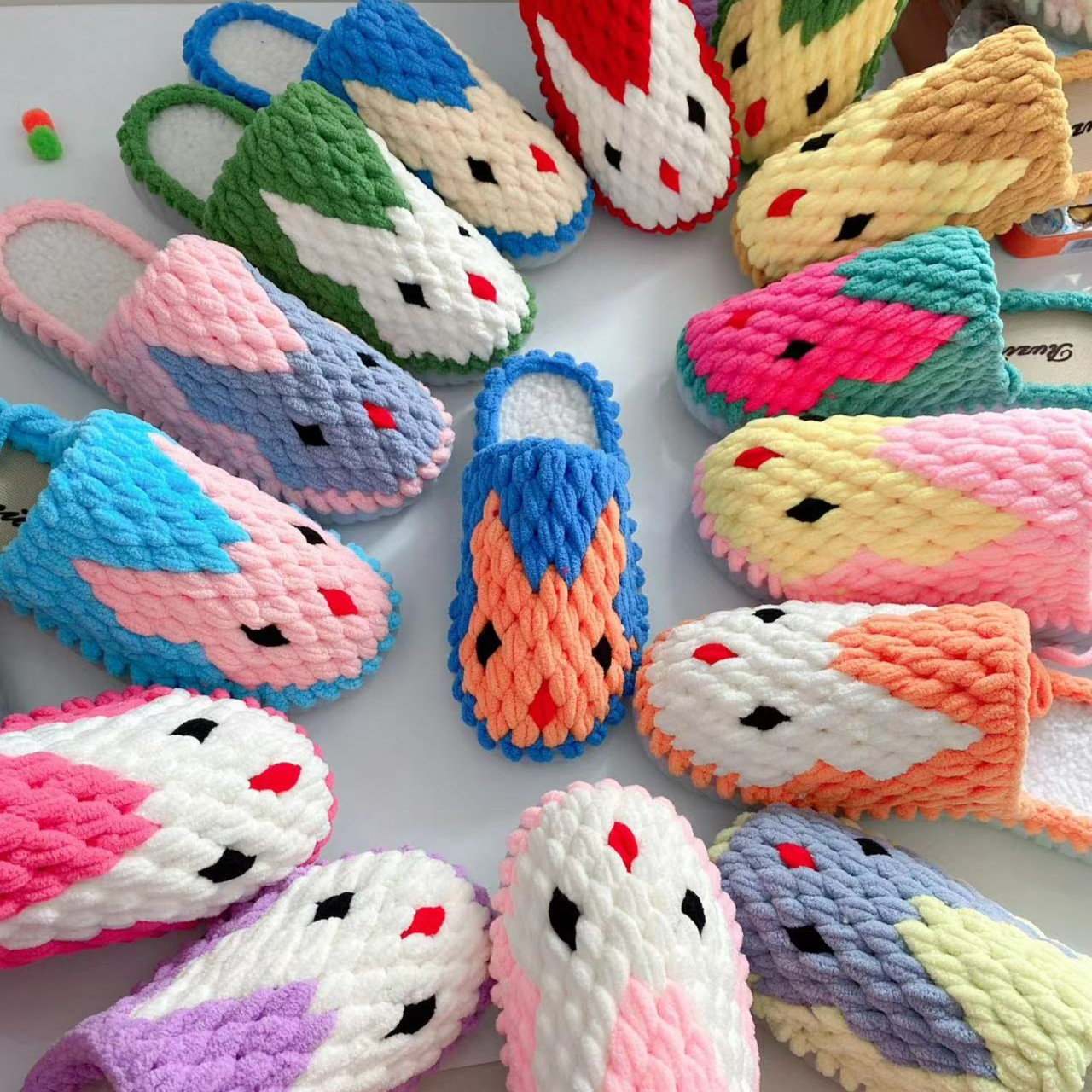 小兔子拖鞋材料包 孺子牛水晶鞋底+冰条线钩拖鞋新手套餐送教程