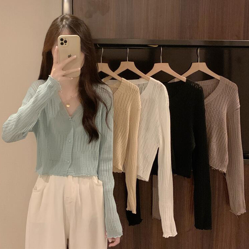 春装2024年新款甜辣V领毛衣长袖针织衫女流行小个子开衫外套上衣