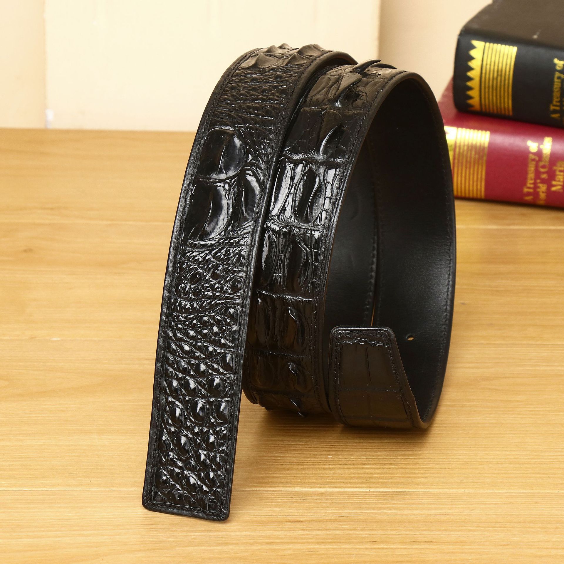 《鳄鱼精选》3.8宽鳄鱼皮打孔腰带无拼接皮带 现货均已打好孔