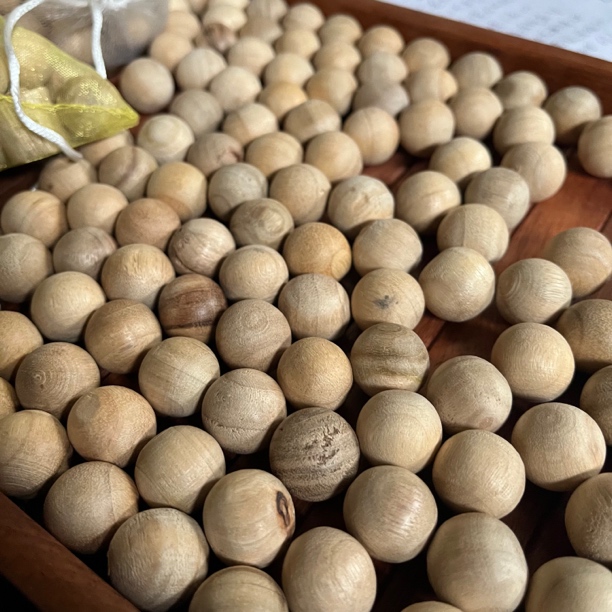 【天然原木】天然香樟木原木除味木球小件专业颜色