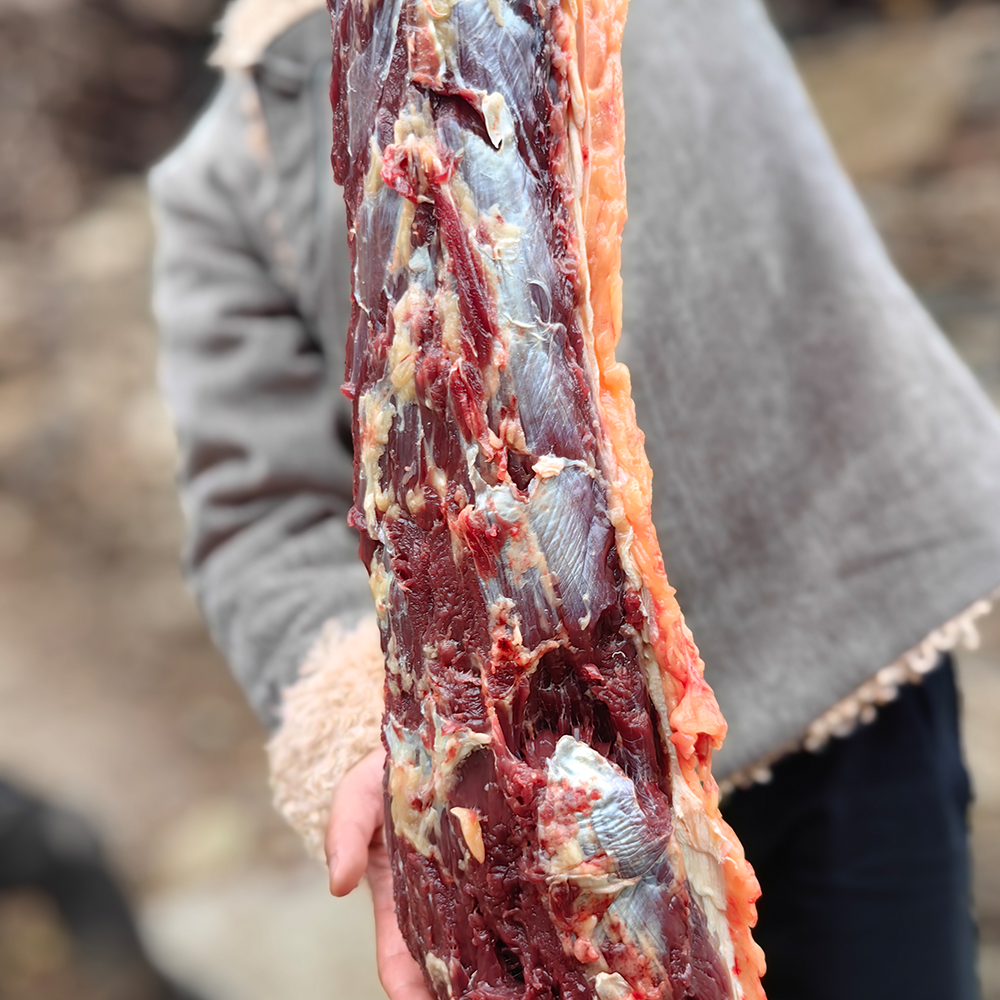 桑田高村[一称一拍]高原金膘草饲跑山牦牛肉，不腥不膻肉香十足