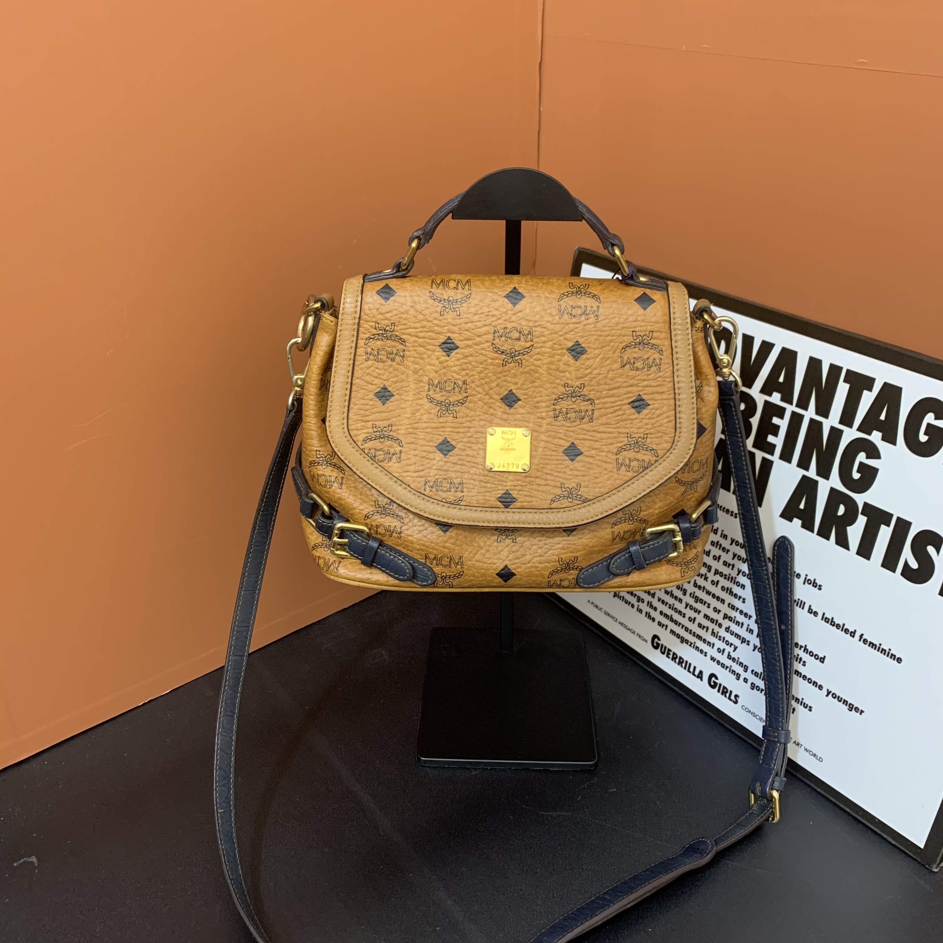 95新 MCM 小怡中古/MCM斜挎包