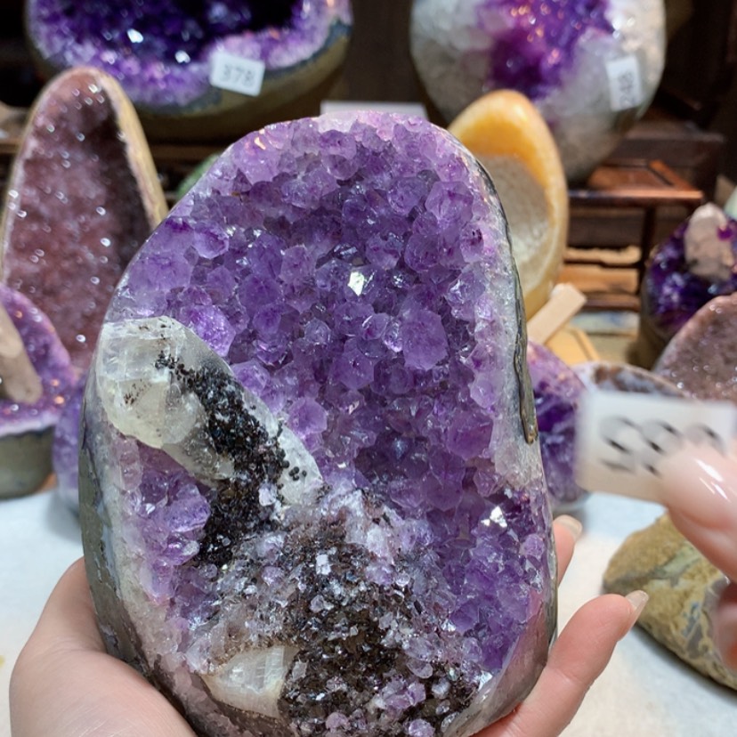 【闪购商品】紫晶大型摆件（非配饰）未镶嵌