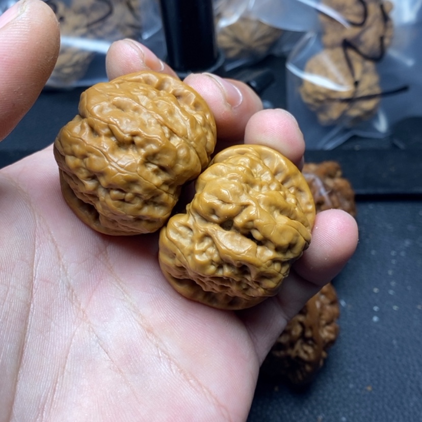 【闪购商品】文玩核桃吊坠不*鱼36