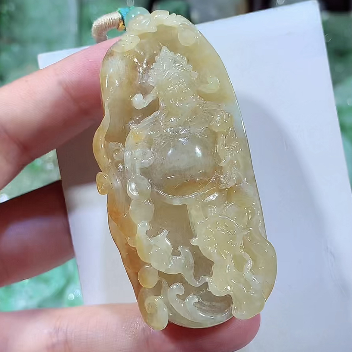 缅甸天然A货翡翠黄翡财神吊坠