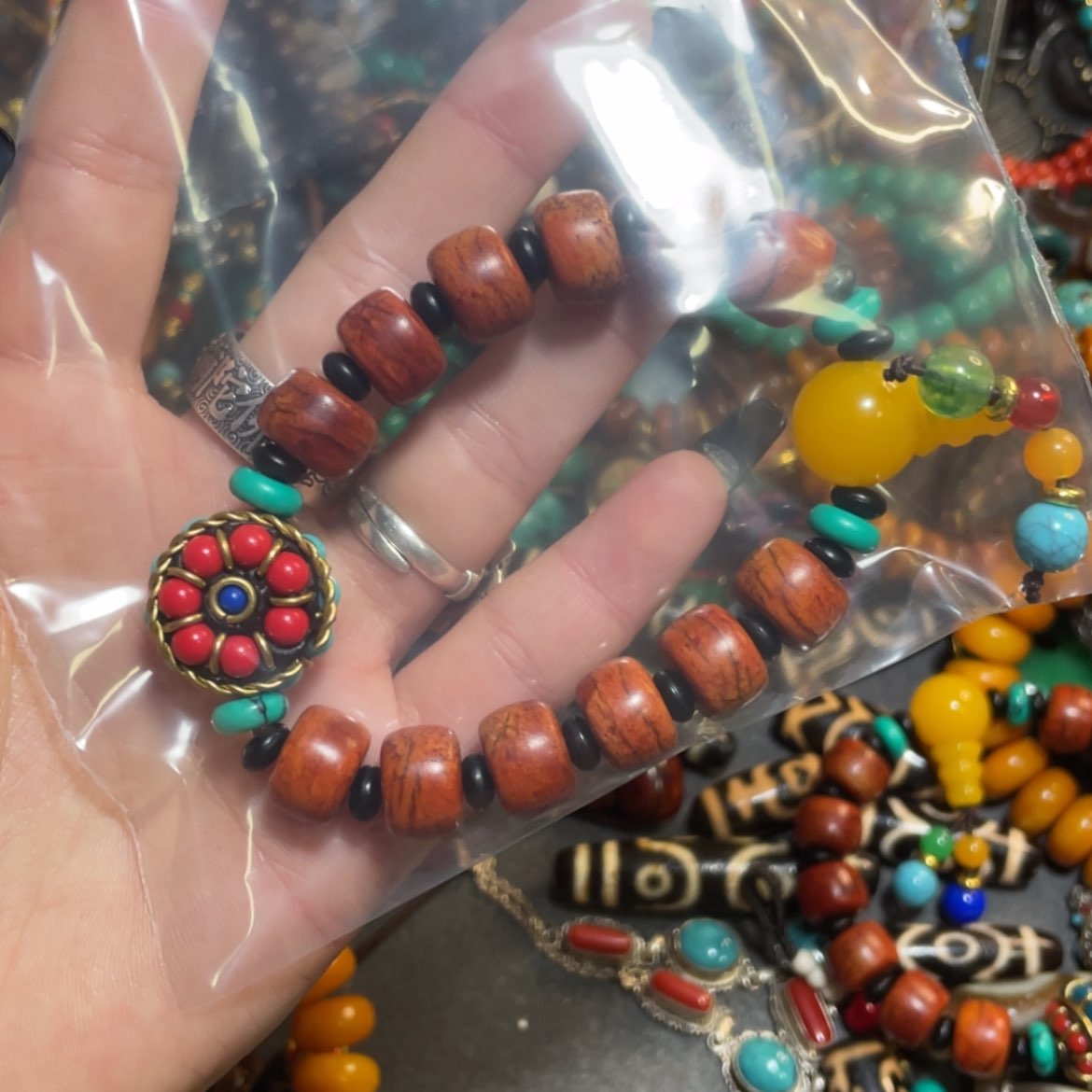 【闪购商品】手串泥塑