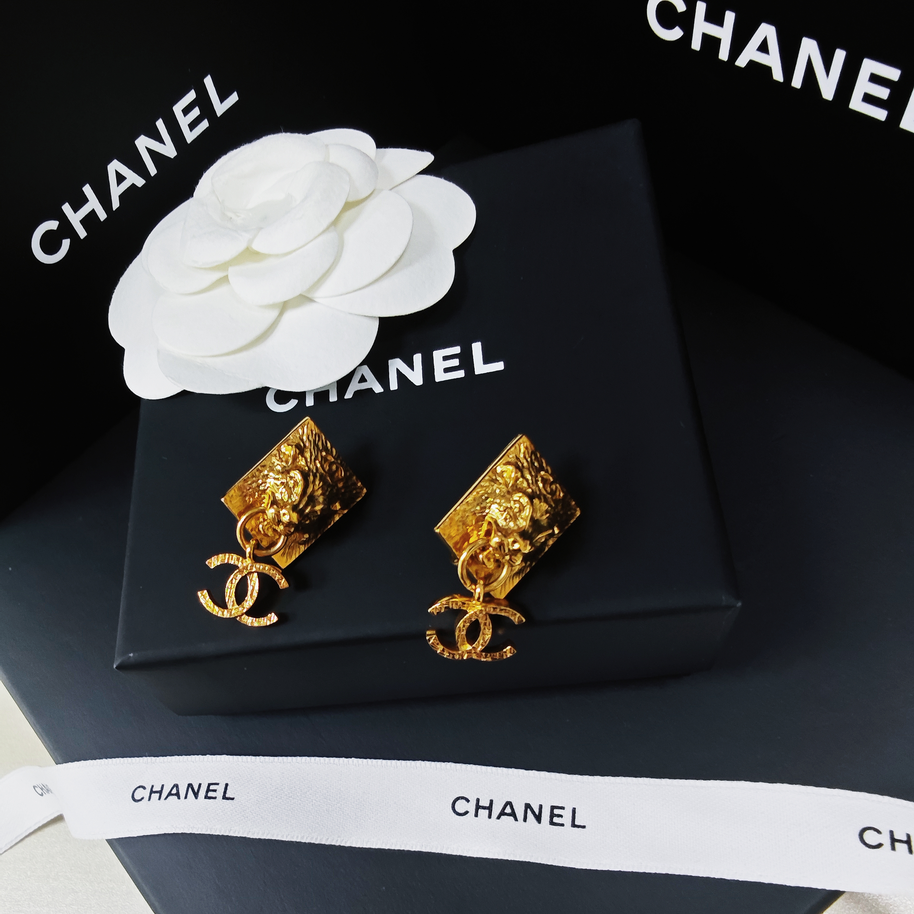 全新未使用 Chanel/香奈儿 耳夹复古金色菱形时尚设计师狮子头