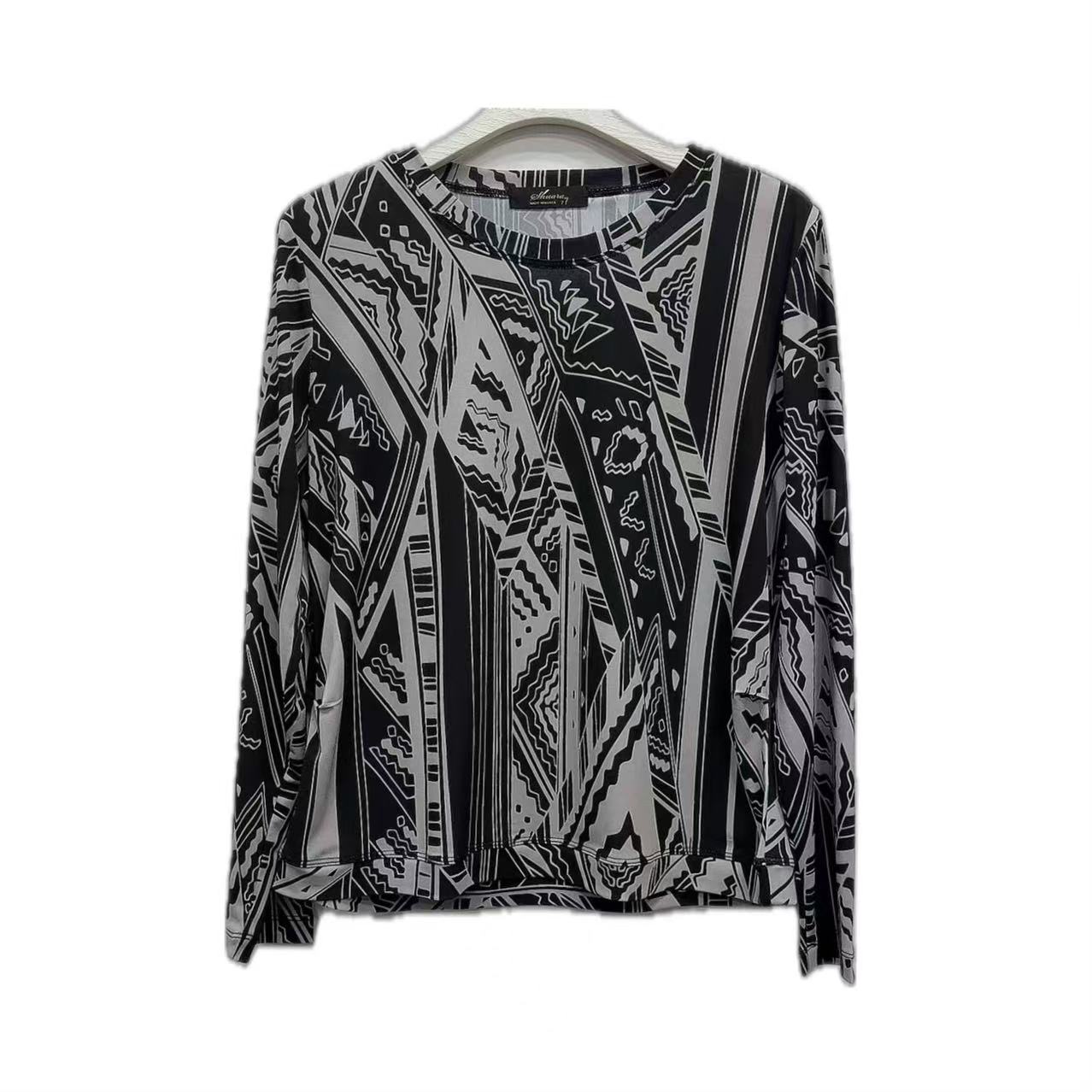 【xineba2】韩国圆领艺术纹长袖打底衫2024新款时尚洋气舒适百搭