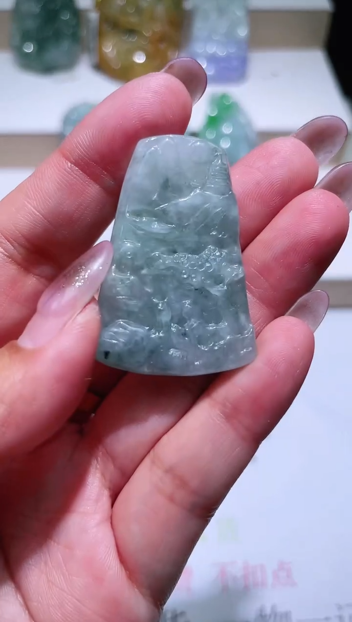 【闪购商品】翡翠颈饰未镶嵌0881389805