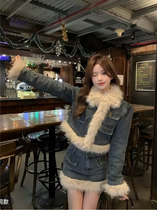 大码胖mm复古辣妹氛围感秋冬夹棉牛仔拼接毛毛套装网红韩版显瘦