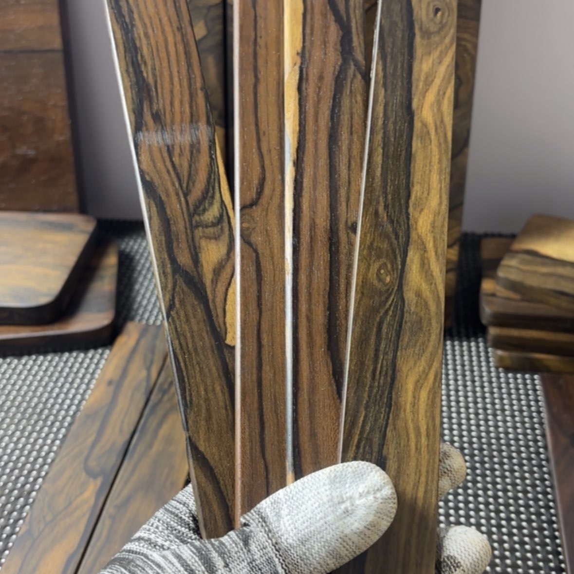 【闪购商品】雕刻木材