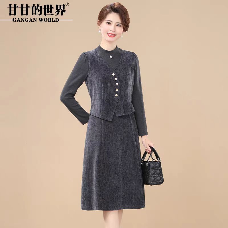 长袖假两件连衣裙春秋款2024新款时尚气质修身a字裙韩版洋气女装