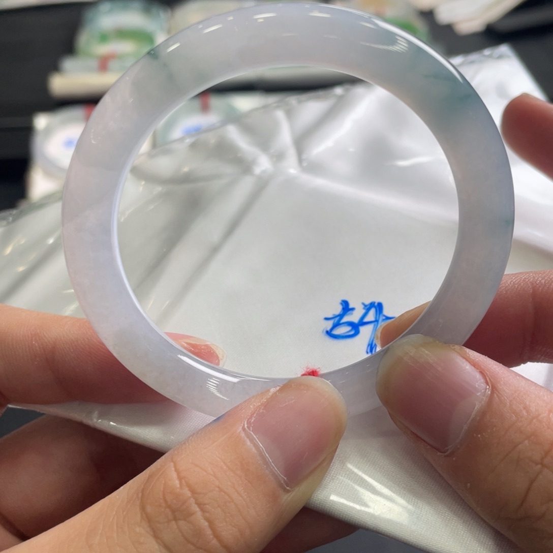 翡翠手镯未镶嵌54圆条
