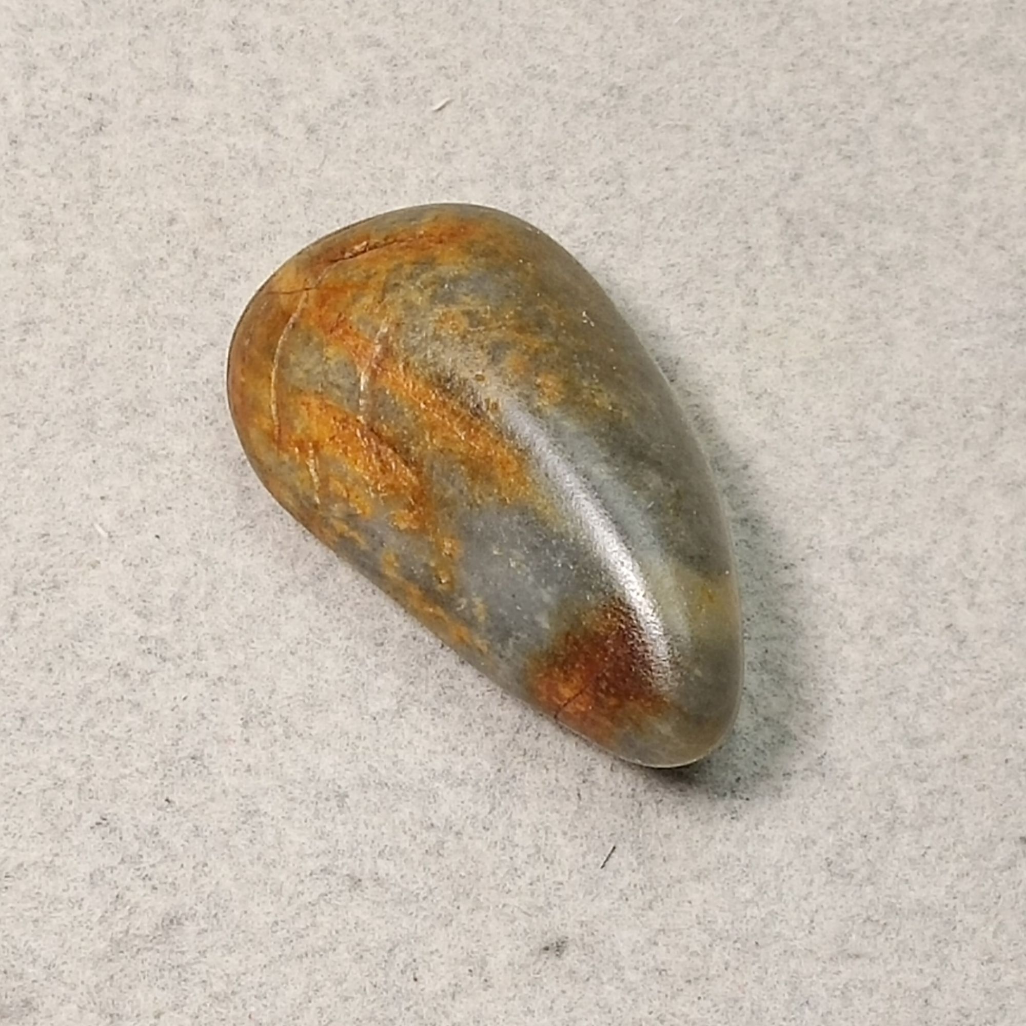 新疆和田籽料奇石(21克）