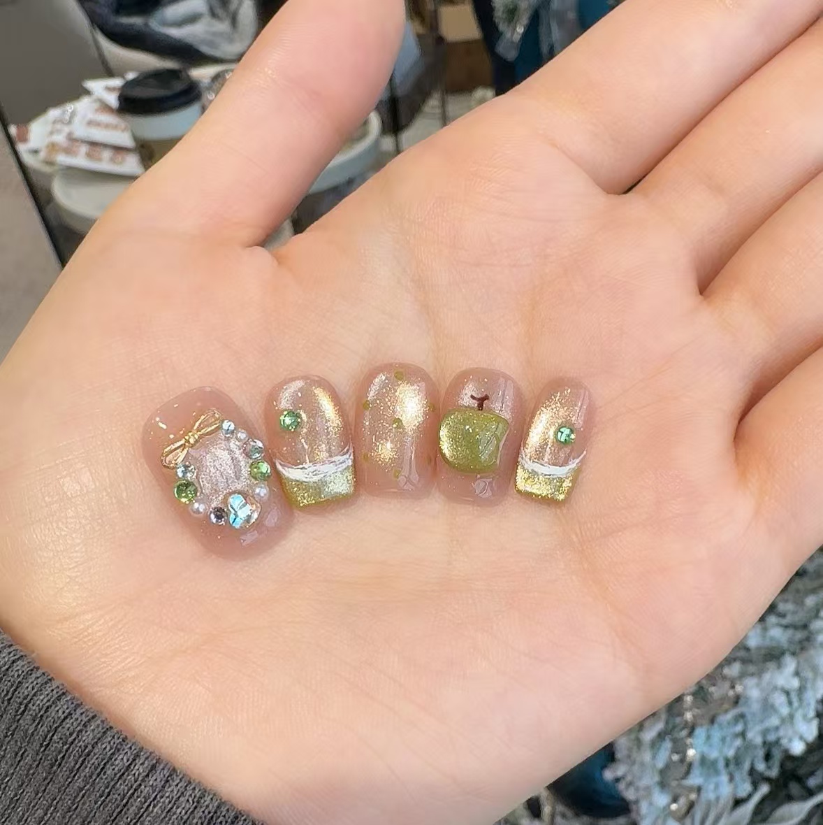 【绿苹果】珊瑚纪显白立体造型美甲ins气质温柔纯手工穿戴甲